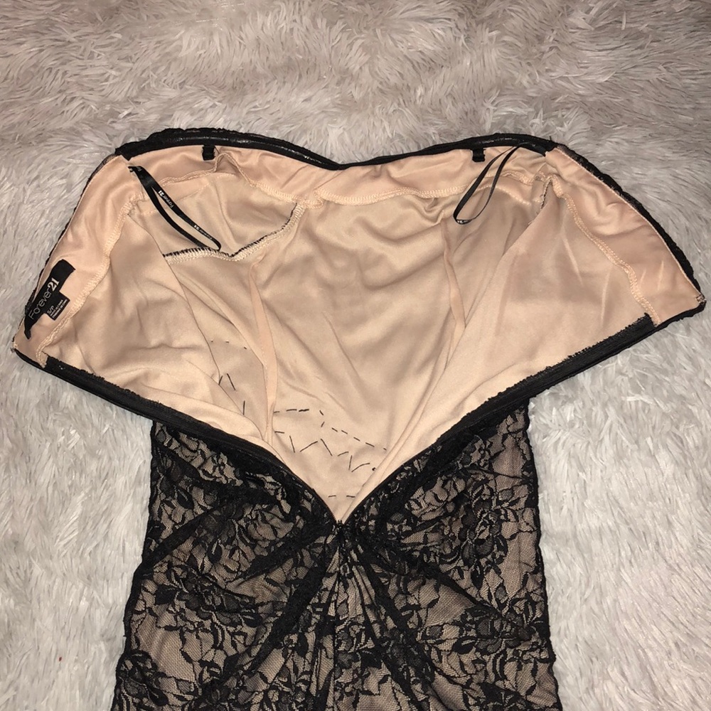 Black strapless lace dress - Picture 6 of 8